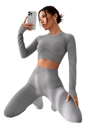 Conjunto Deportivo Calza Push Up + Top Buzo Gris