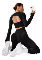 Conjunto Deportivo Calza Push Up + Top Buzo Negro