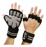 Guantes con muñequeras