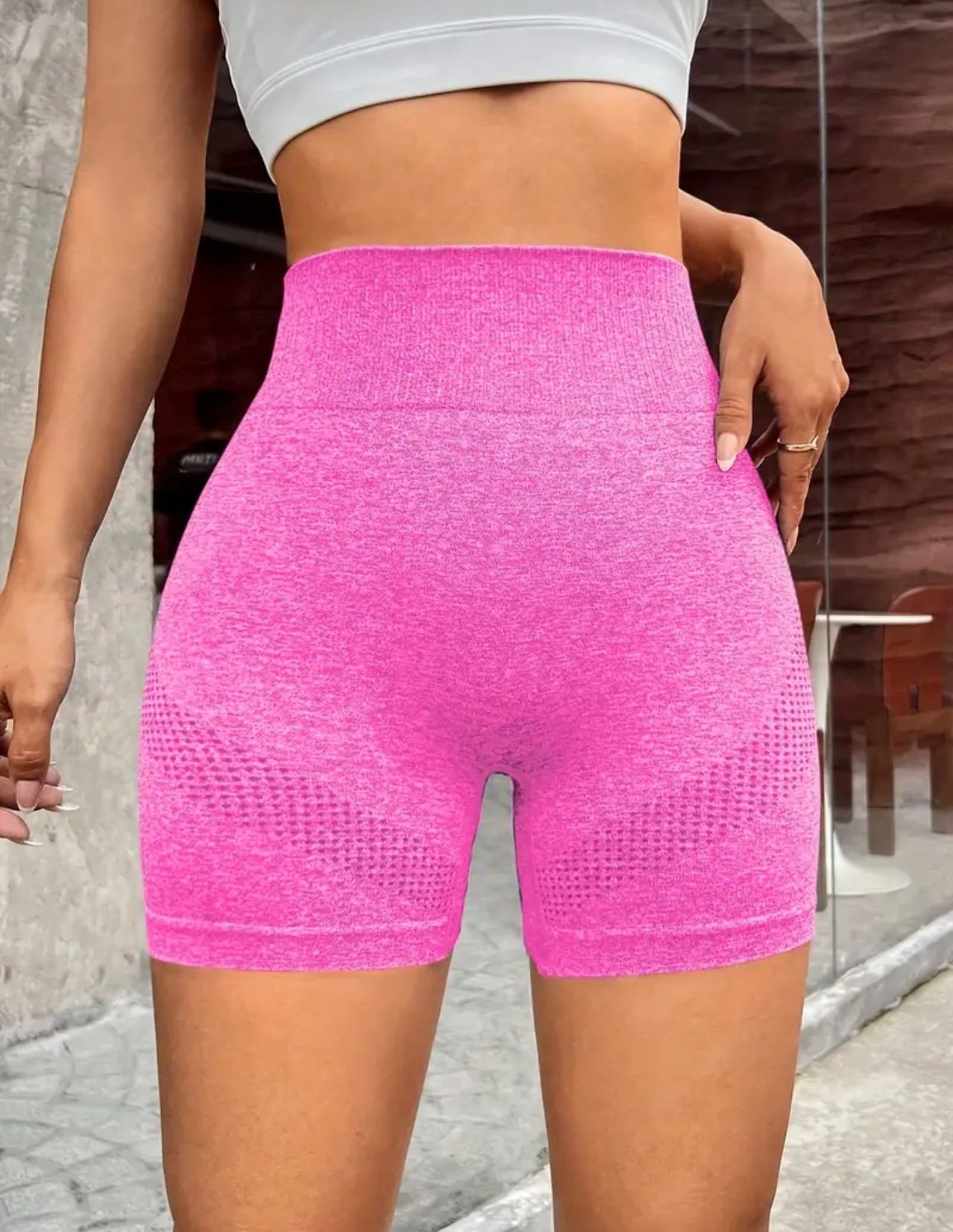 Short fuxia con frunce